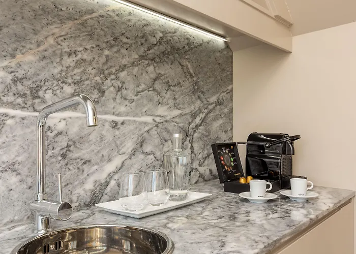 Youropo - Clerigos * Oporto