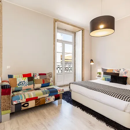 Youropo - Clerigos Appartement Porto